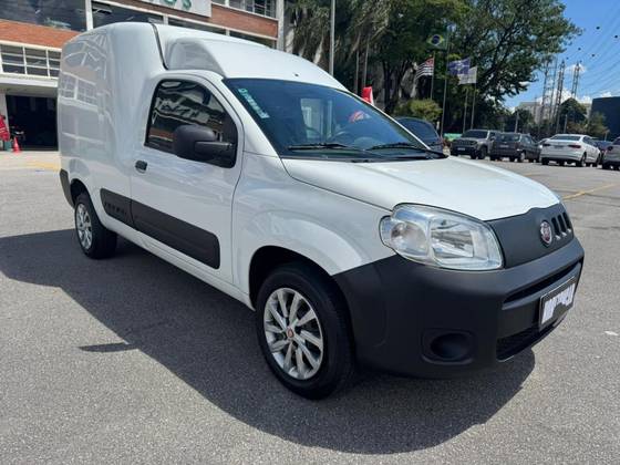 FIAT UNO 1.4 EVO WAY 8V FLEX 4P MANUAL FIAT UNO 1.4 EVO WAY 8V FLEX 4P MANUAL